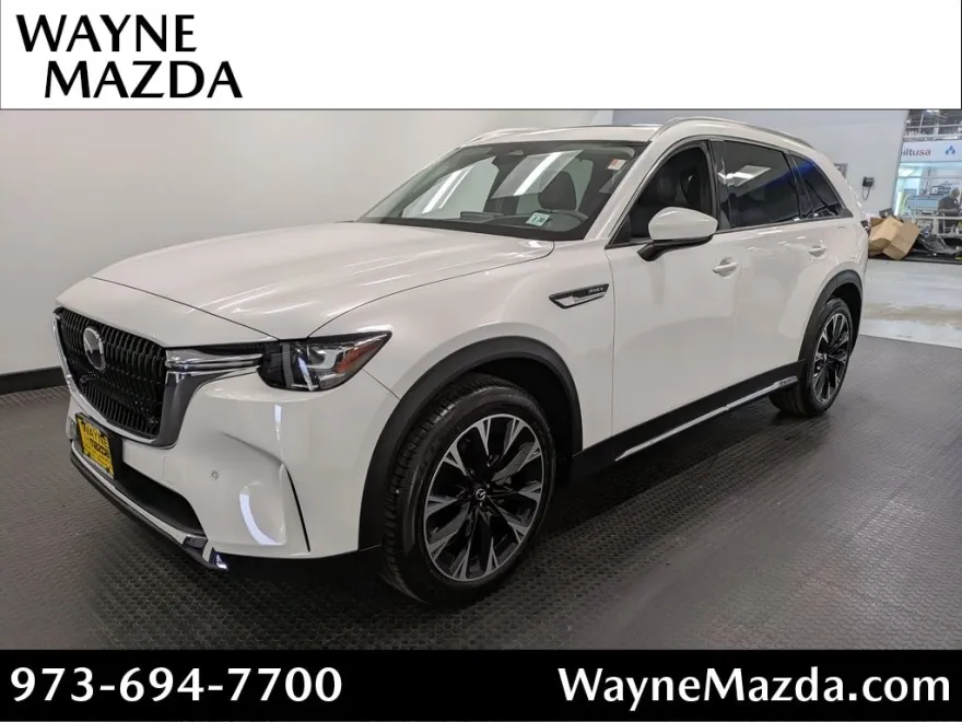 2024 Mazda CX-90 Plug-in Hybrid Premium photo 1
