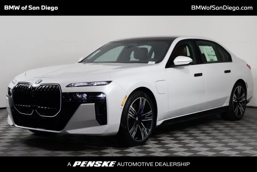 2026 Bmw 750e photo 1