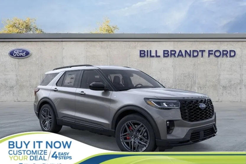 2025 Ford Explorer ST-Line photo 1