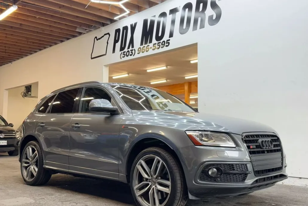 2015 Audi SQ5 Prestige photo 1