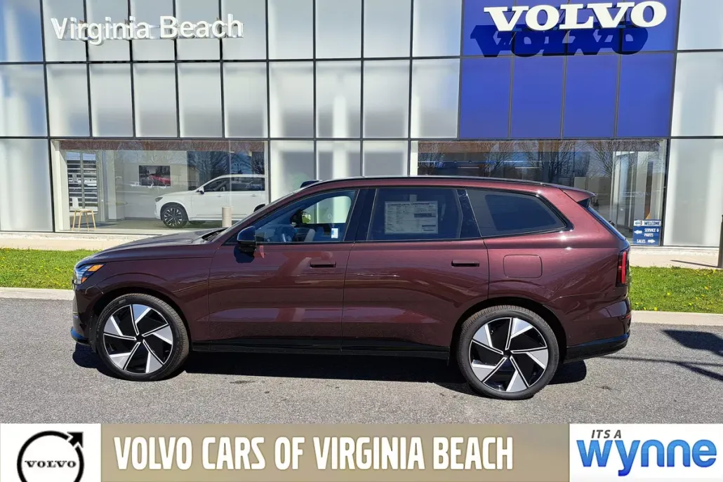 2025 Volvo EX90 Twin Motor Performance Ultra photo 1