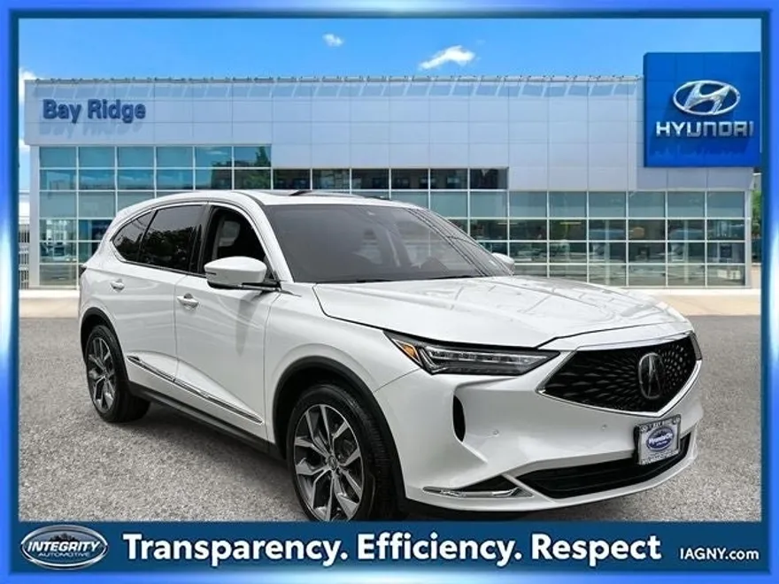2023 Acura MDX Technology SH-AWD photo 1
