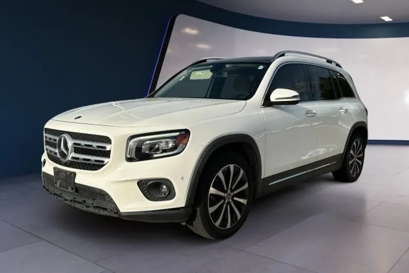 2021 Mercedes Benz GLB 250 photo 1