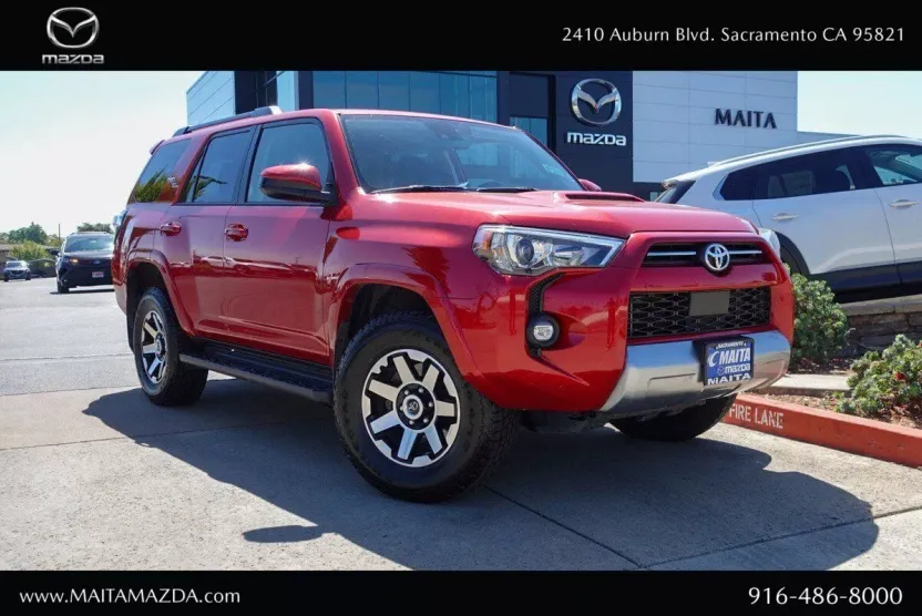 2024 Toyota 4Runner TRD Off-Road photo 1