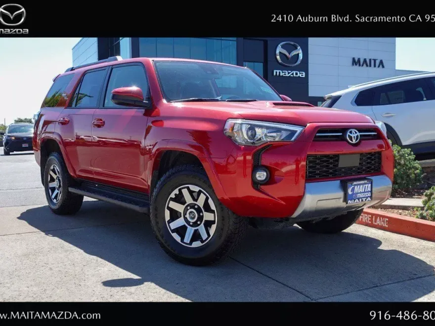2024 Toyota 4Runner TRD Off-Road photo 1