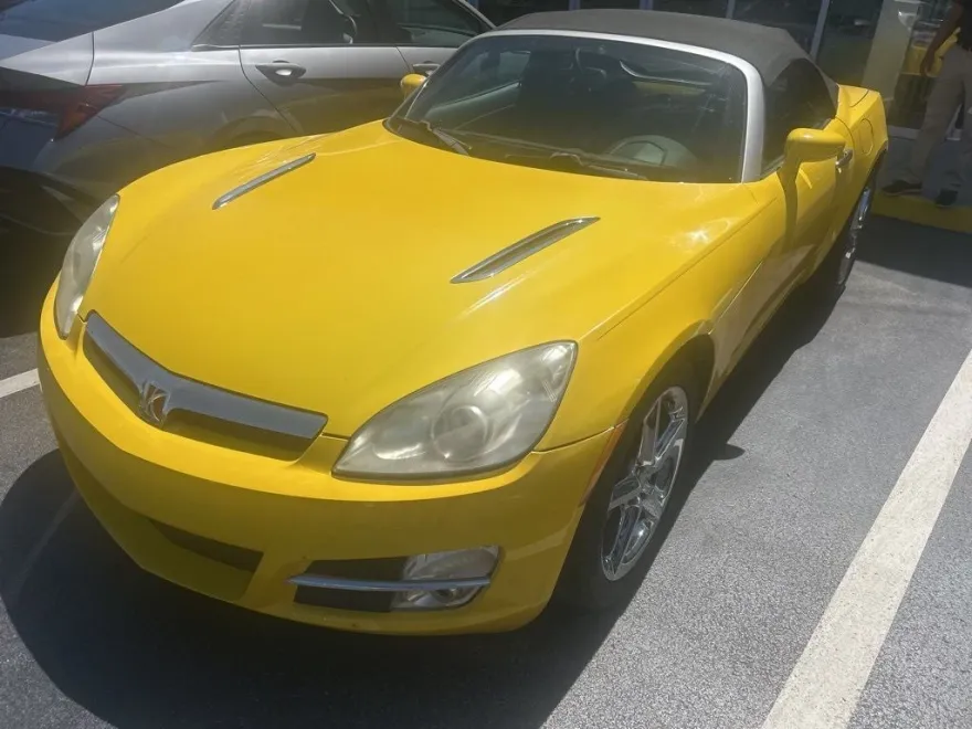 2007 Saturn Sky Base photo 1