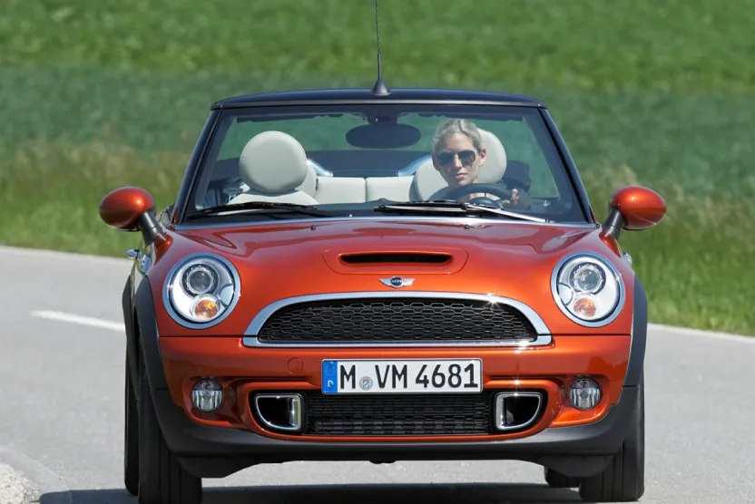2013 Mini Cooper Base Convertible photo 1