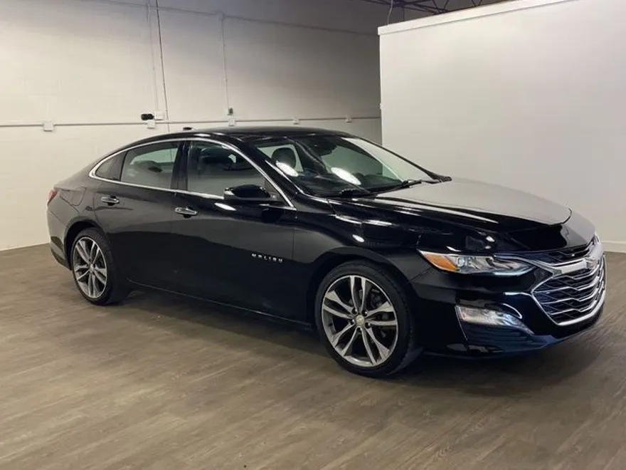2020 Chevrolet Malibu Premier photo 1