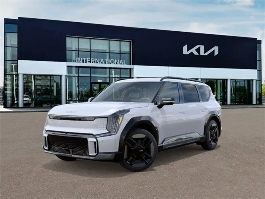 2026 Kia EV9 GT-Line photo 1