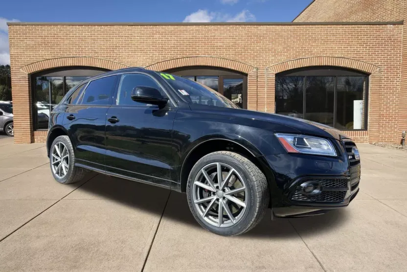 2017 Audi SQ5 Premium Plus photo 1