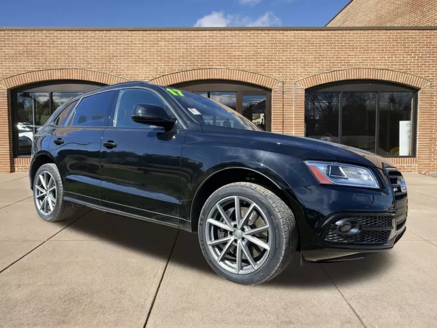 2017 Audi SQ5 Premium Plus photo 1