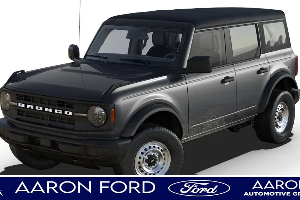 2025 Ford Bronco Base photo 1