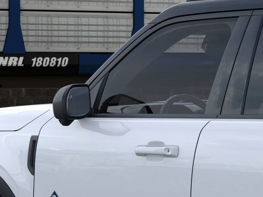 2025 Ford Bronco Sport Outer Banks photo 1