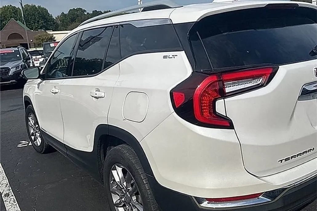 2023 Gmc Terrain SLT photo 1