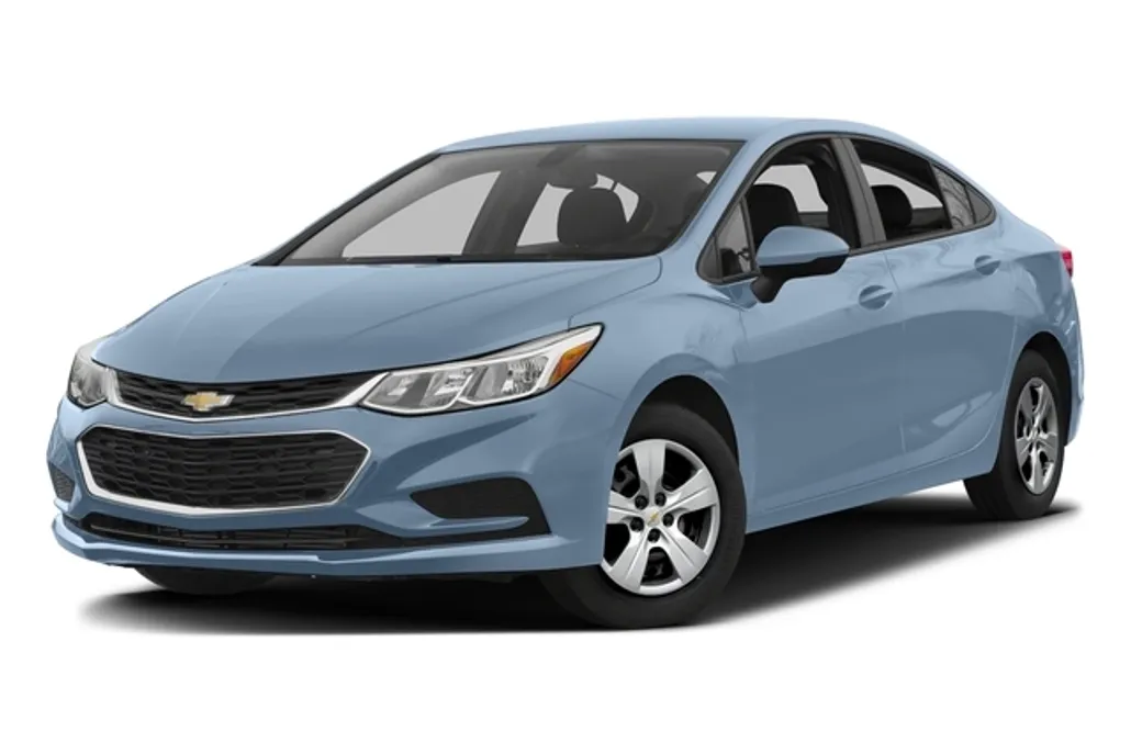 2017 Chevrolet Cruze LS photo 1