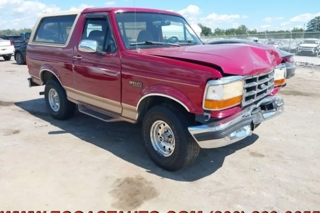 1995 Ford Bronco photo 1