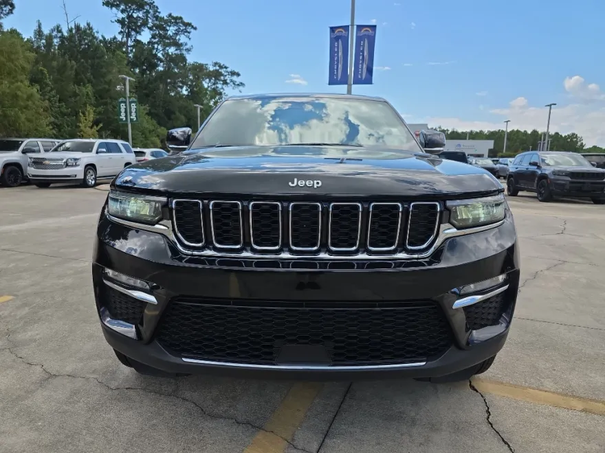 2024 Jeep Grand Cherokee Limited photo 1
