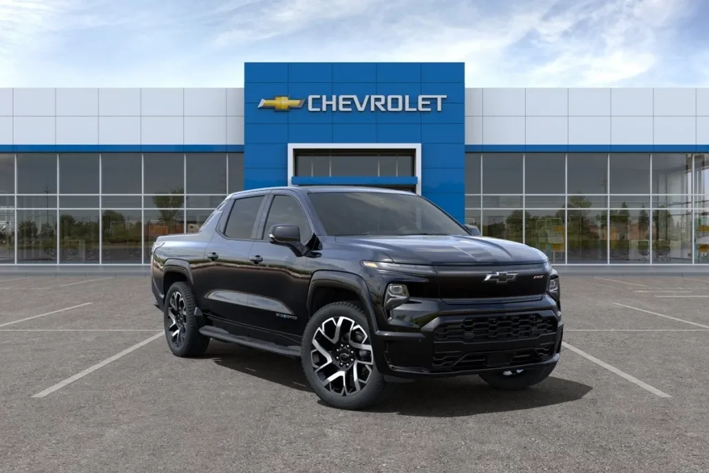 2024 Chevrolet Silverado EV RST photo 1