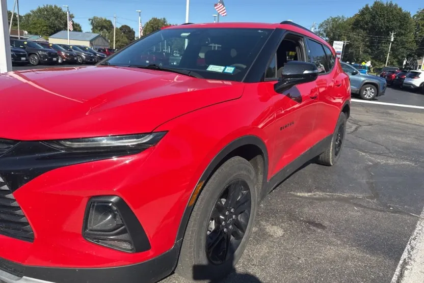 2021 Chevrolet Blazer 2LT photo 1