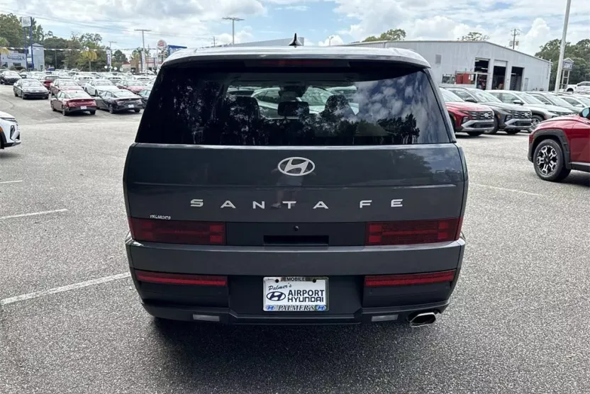 2026 Hyundai Santa Fe SE photo 1
