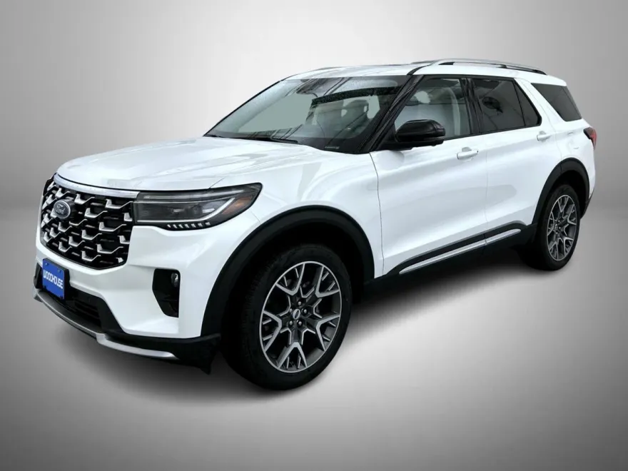 2025 Ford Explorer Platinum photo 1