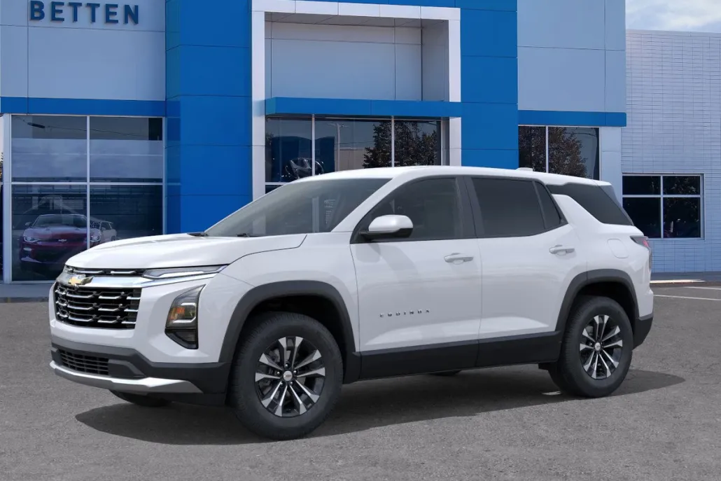 2026 Chevrolet Equinox LT photo 1
