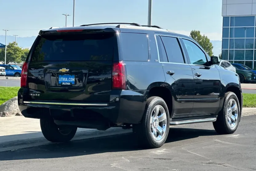 2015 Chevrolet Tahoe LTZ photo 1