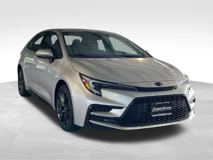 2025 Toyota Corolla SE photo 1