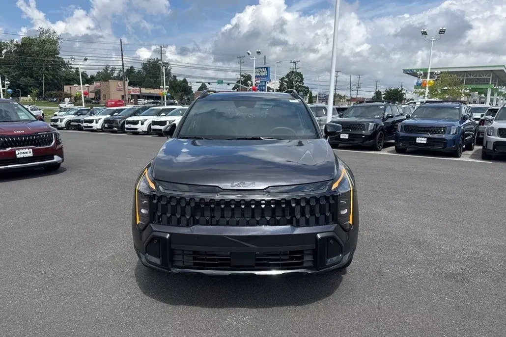 2026 Kia Sportage X-Line photo 1