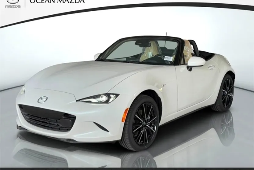 2025 Mazda MX-5 Miata Miata Grand Touring photo 1