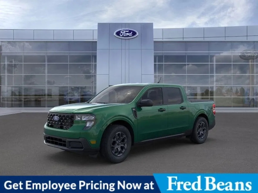 2025 Ford Maverick XLT photo 1