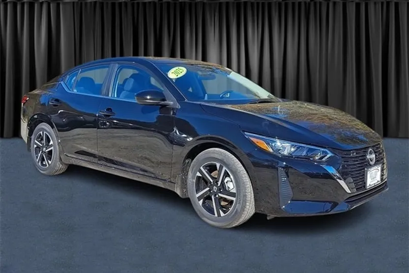 2025 Nissan Sentra SV photo 1