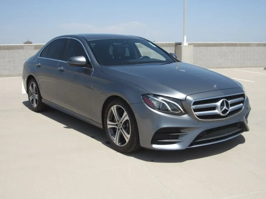 2020 Mercedes Benz E 350 photo 1