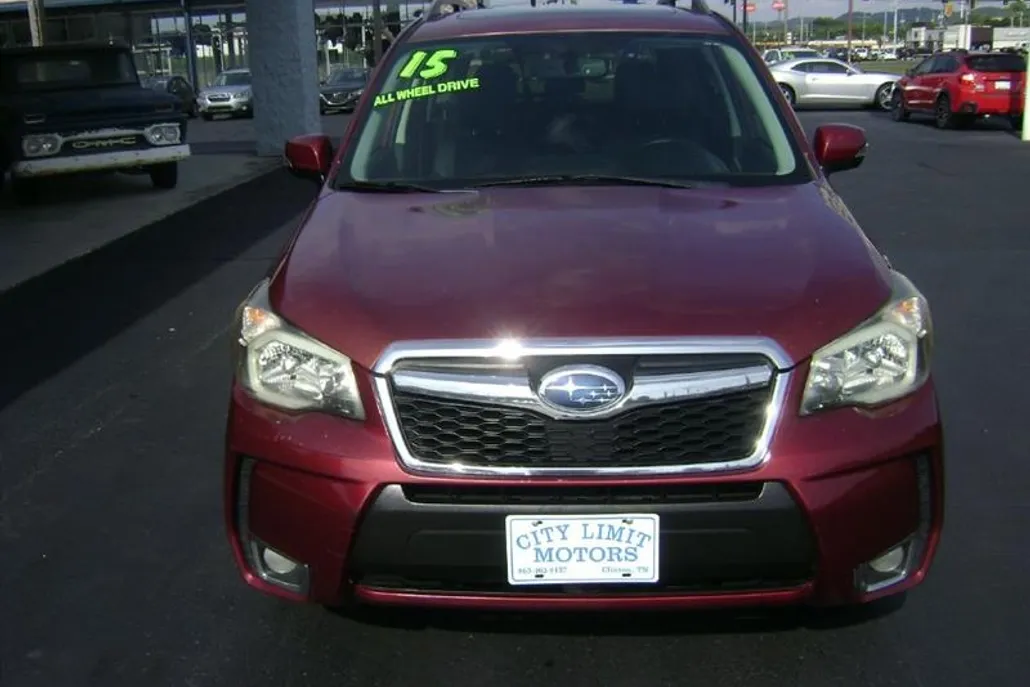 2015 Subaru Forester 2.0XT Touring photo 1