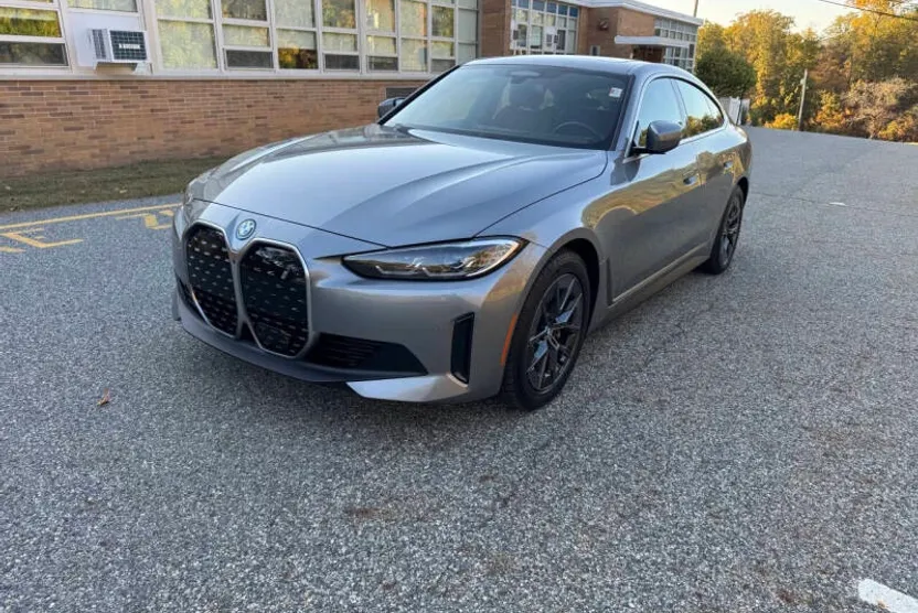 2024 Bmw i4 eDrive35 photo 1