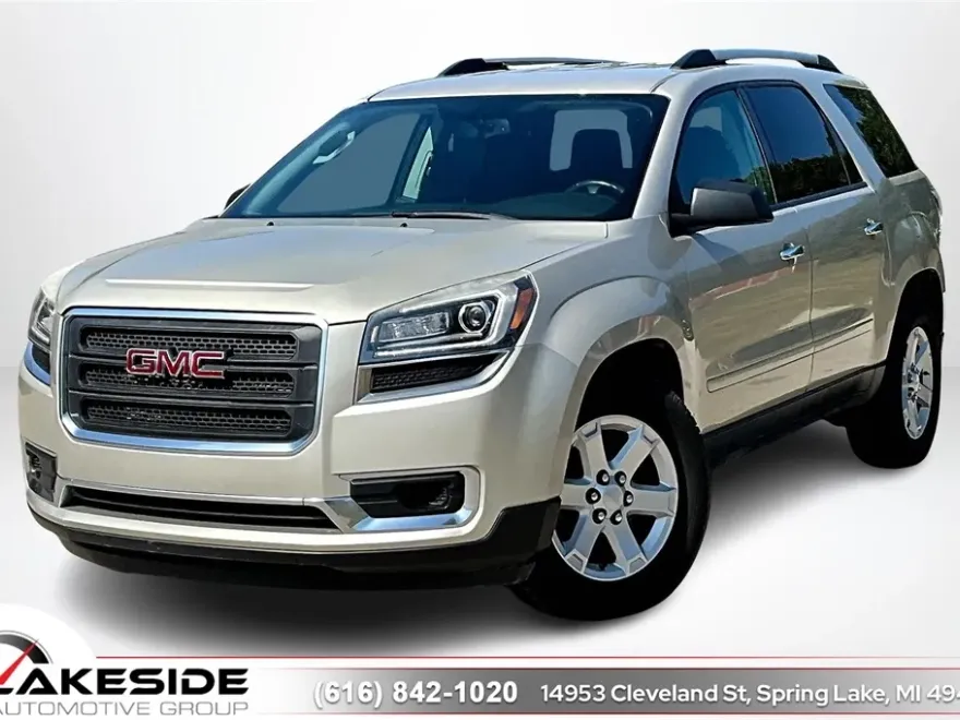 2015 Gmc Acadia SLE photo 1