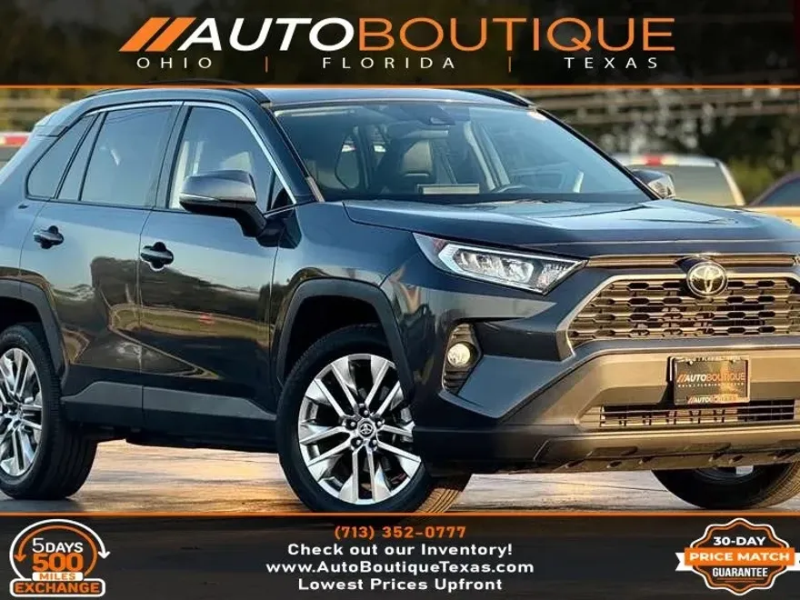 2021 Toyota RAV4 XLE Premium photo 1