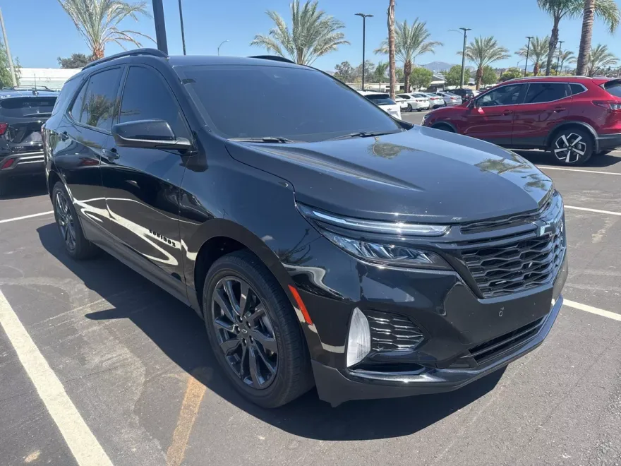 2024 Chevrolet Equinox RS photo 1