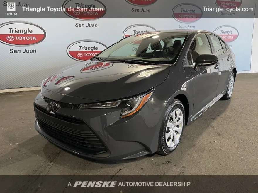 2025 Toyota Corolla LE photo 1