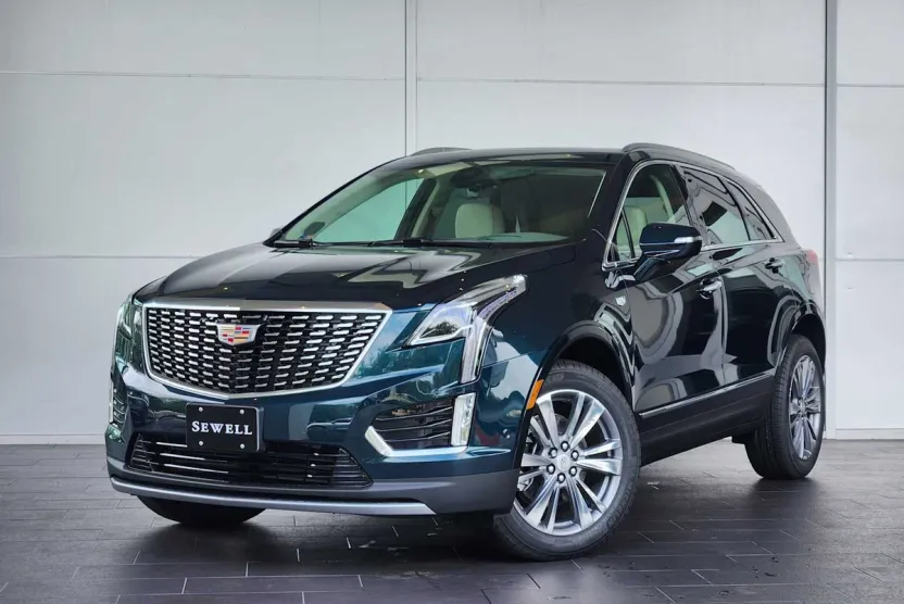 2025 Cadillac XT5 Premium Luxury photo 1