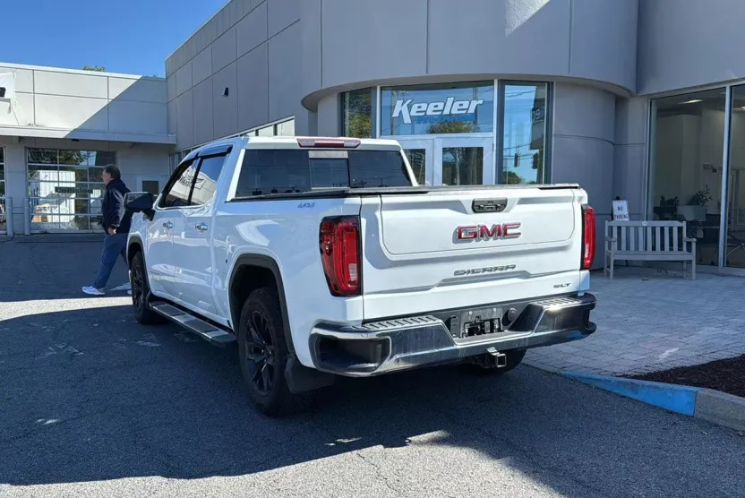 2020 Gmc Sierra 1500 SLT photo 1