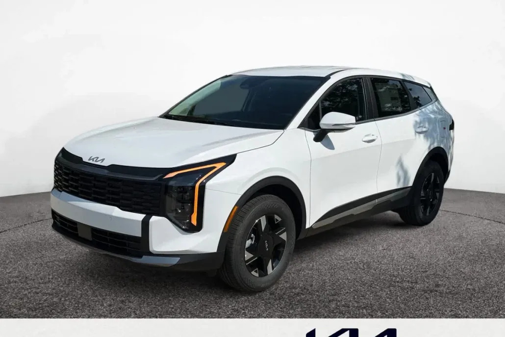 2026 Kia Sportage LX photo 1
