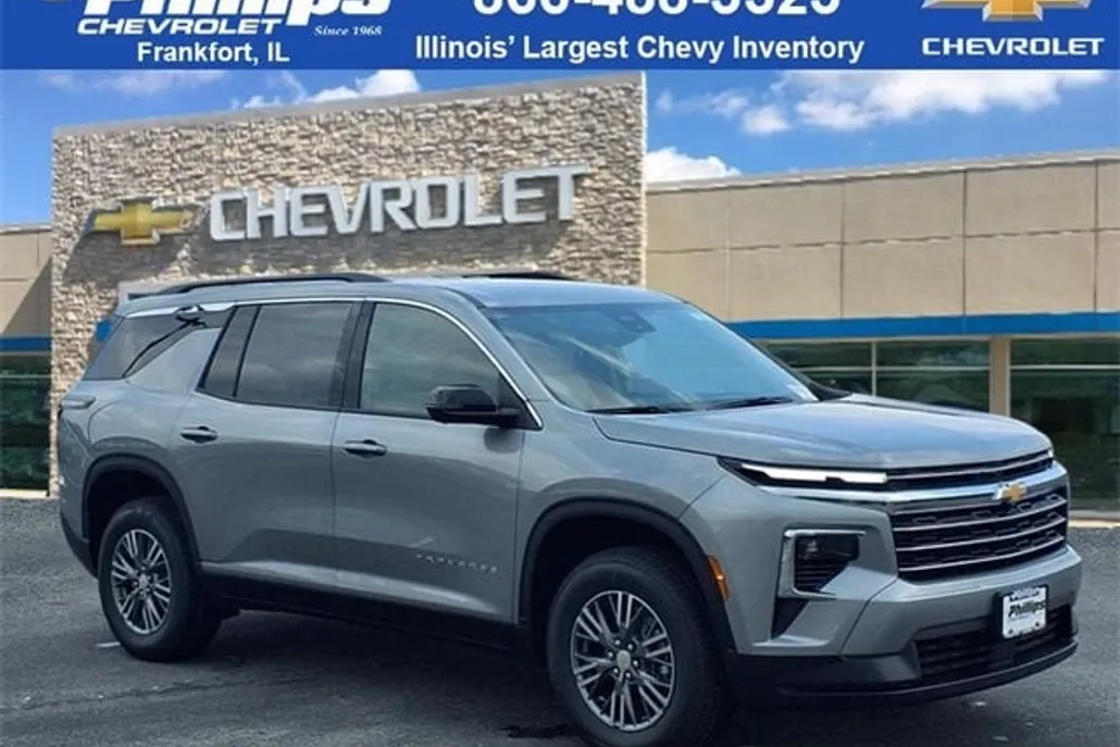 2025 Chevrolet Traverse photo 1