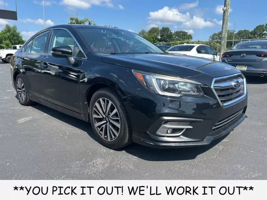 2019 Subaru Legacy 2.5i Premium photo 1