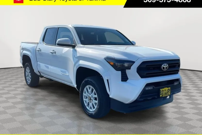 2025 Toyota Tacoma SR5 photo 1