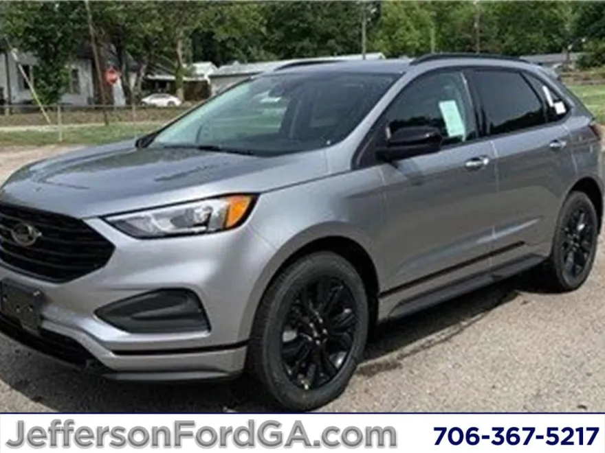 2024 Ford Edge SE photo 1
