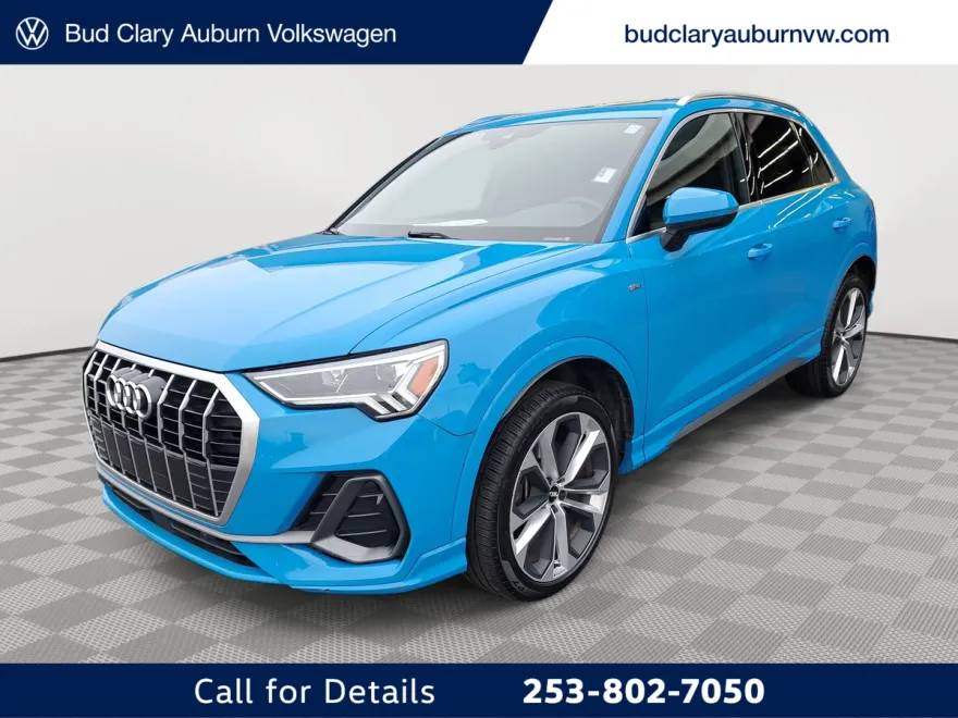 2020 Audi Q3 S line Premium Plus photo 1