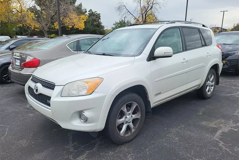 2010 Toyota RAV4 Limited photo 1