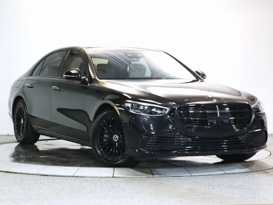 2024 Mercedes Benz S 4MATIC 580 photo 1