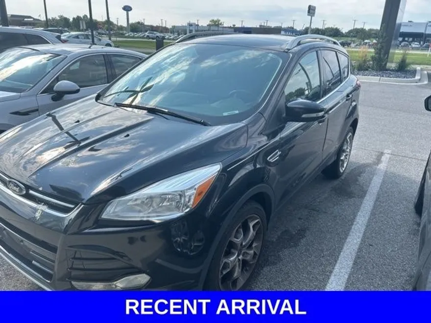 2016 Ford Escape Titanium photo 1